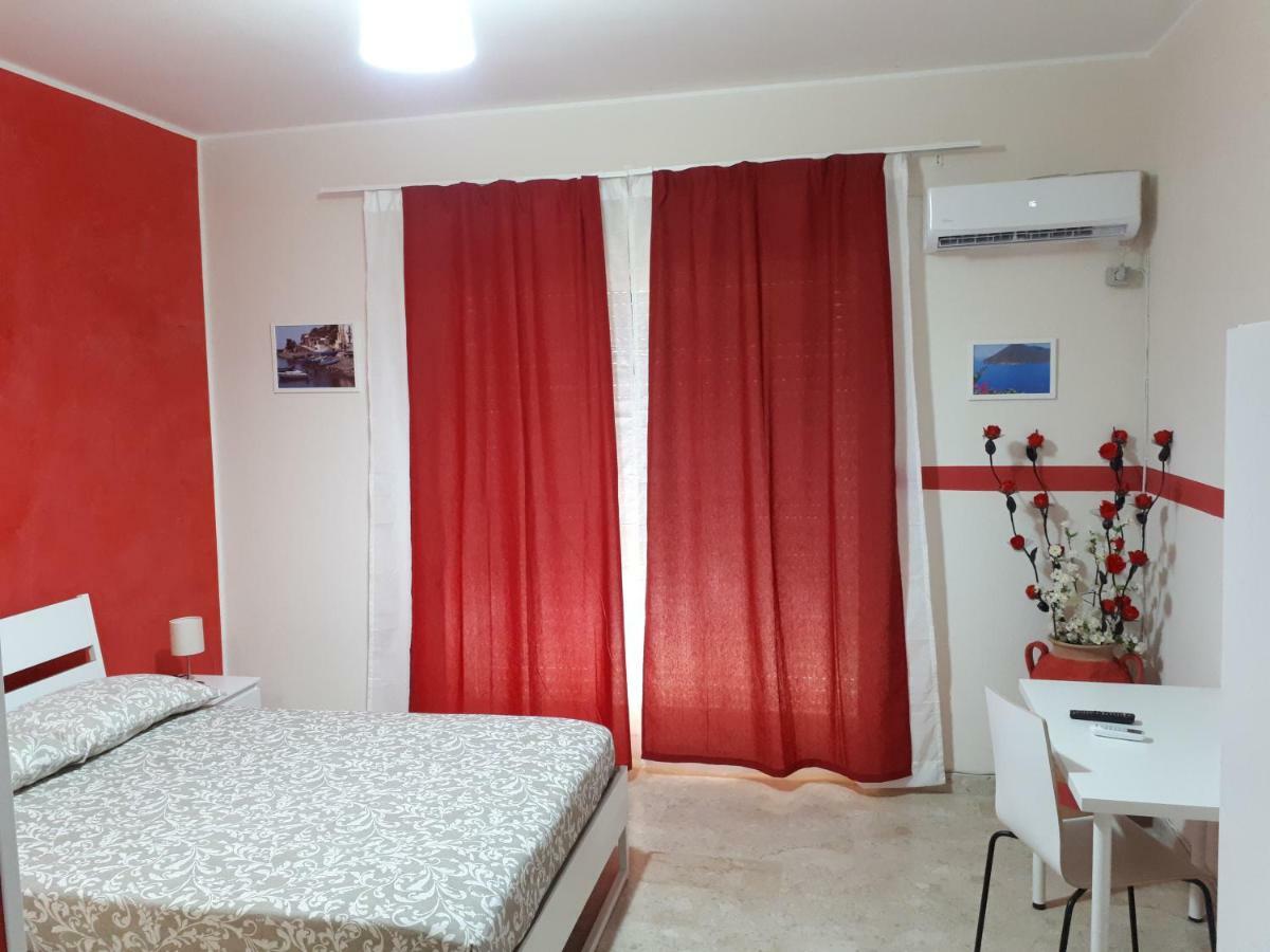 B&B Sicilia Messina Camera foto